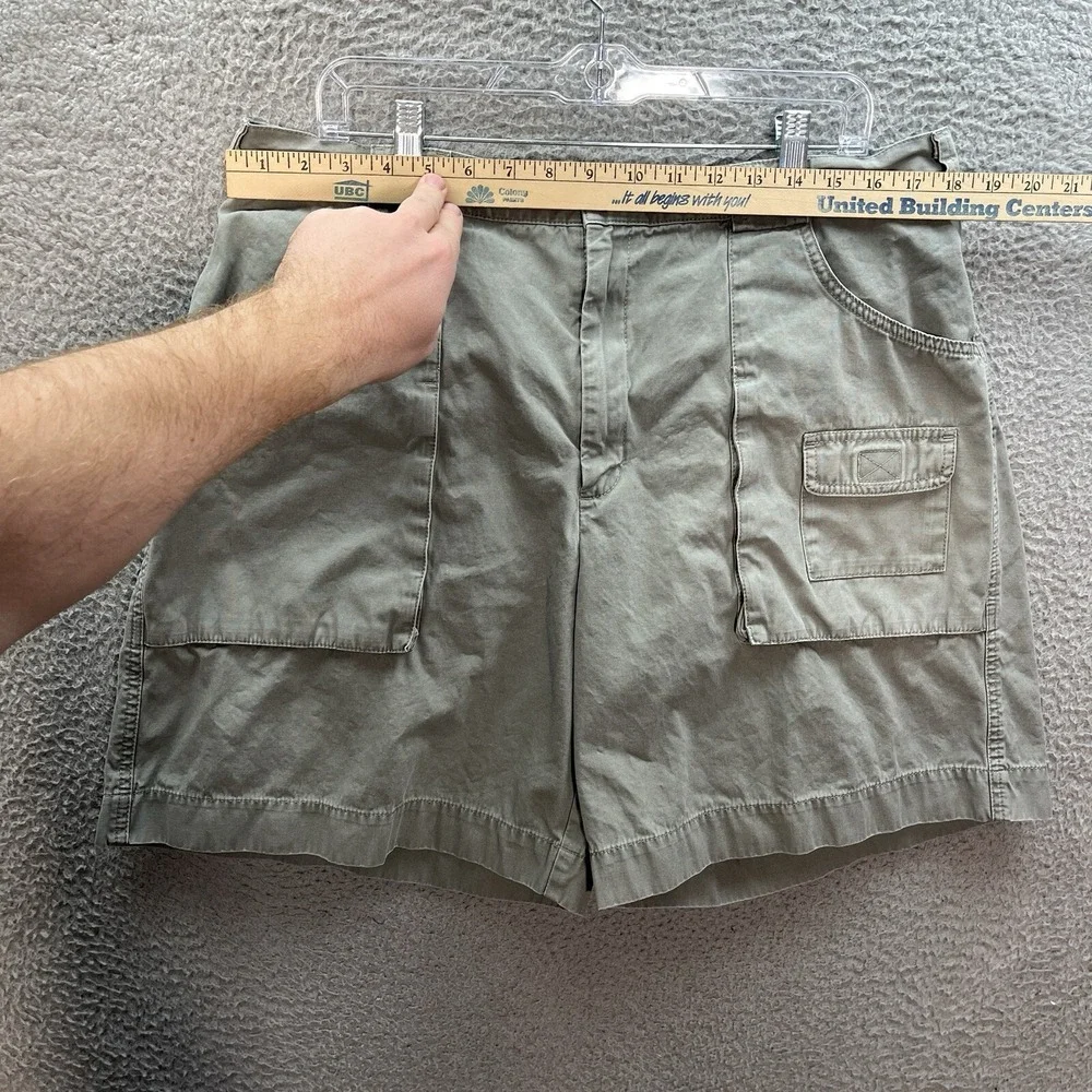 Eddie Bauer Shorts Womens 18 Green Duck Canvas Outdoors Hiking Camping‎ Workwear
